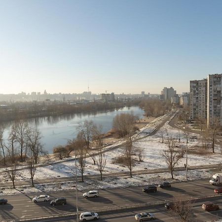 Apartment Obolon Natalka Park Kyiv Exterior photo