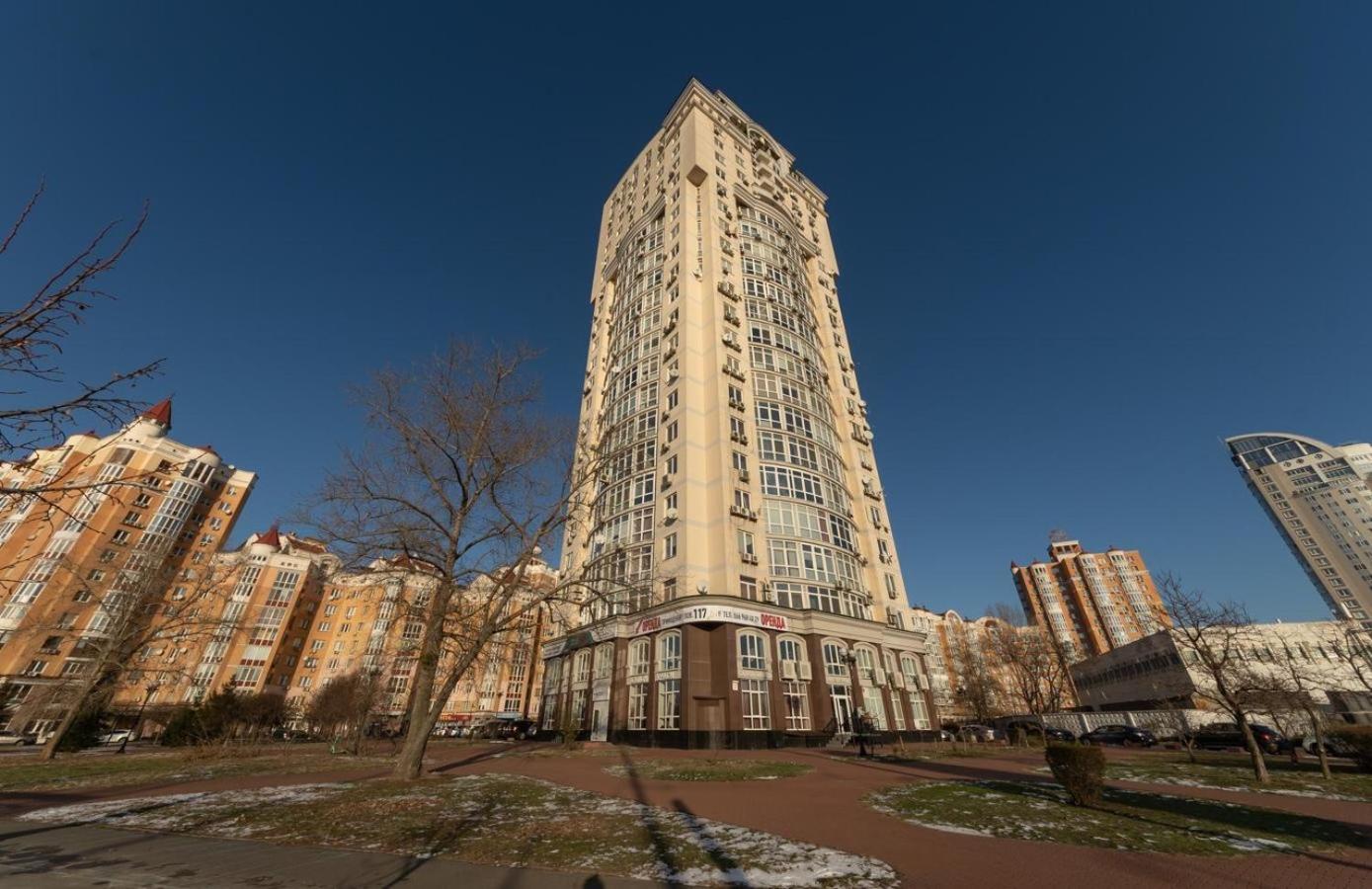 Apartment Obolon Natalka Park Kyiv Exterior photo