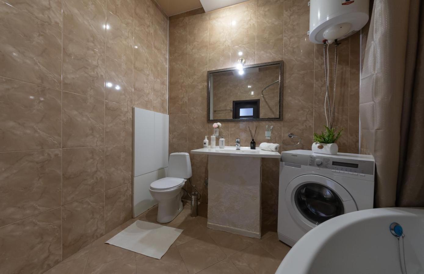 Apartment Obolon Natalka Park Kyiv Exterior photo